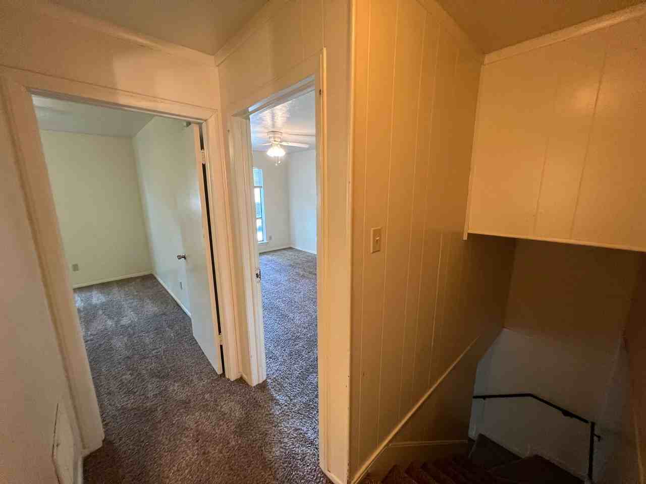 912 North Bell - Photo 2 of 15