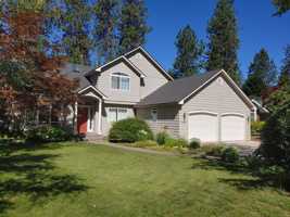 featured image of 602 S Osprey Dr