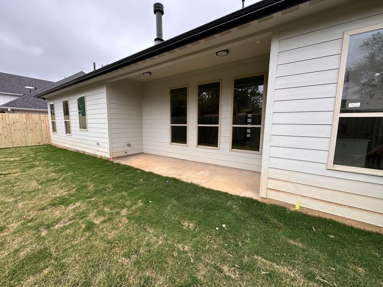 249 Kathryn's Court - Photo 2 of 23