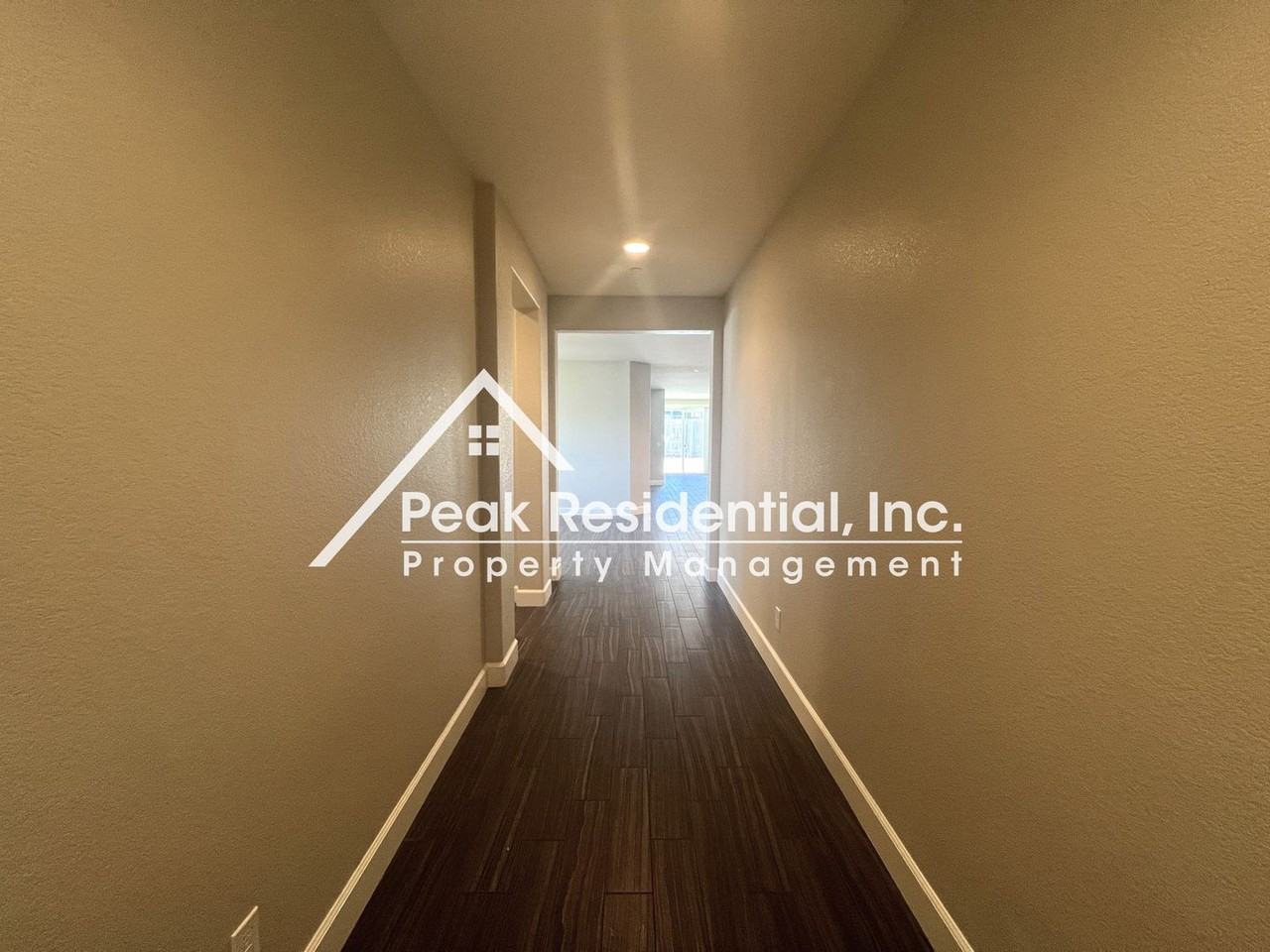 9369 Sierra Creek Dr - Photo 3 of 28