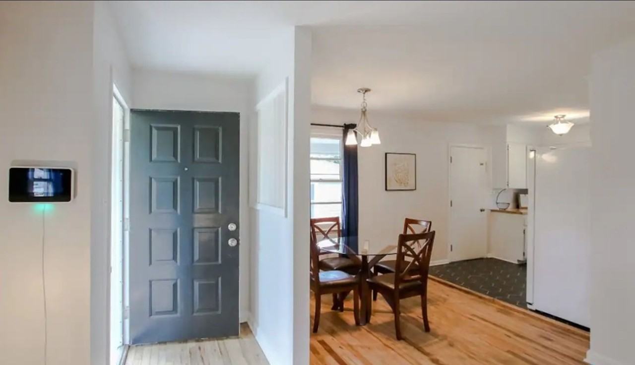 1306 E 70th St - Photo 2 of 28