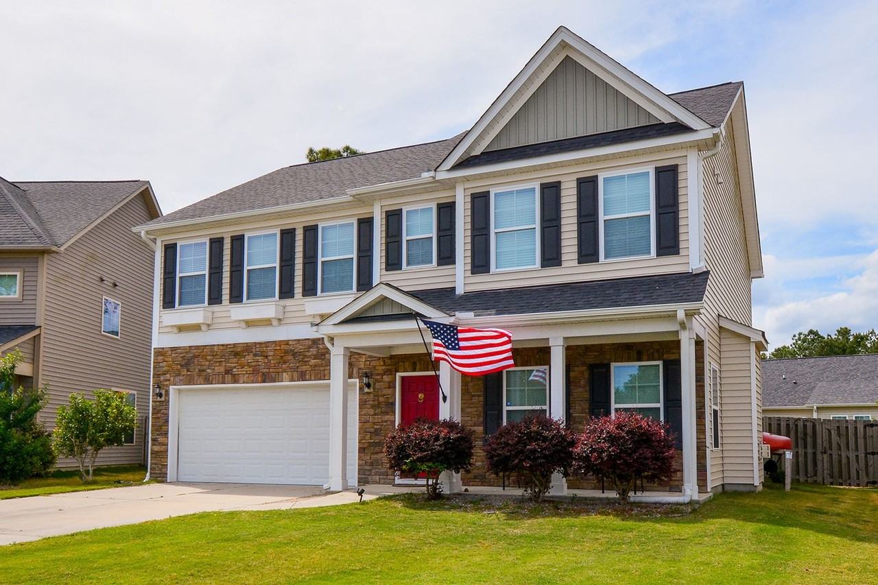 110 Porch Swing Way - Photo 2 of 38