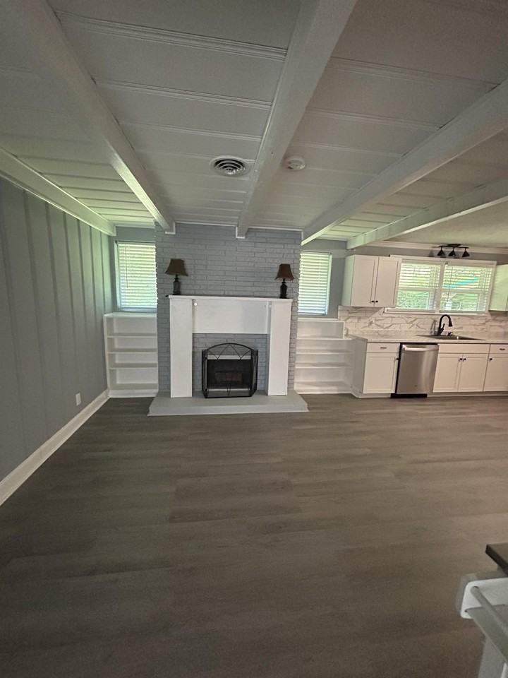 1307 S 12th St #1 - Photo 5 of 20