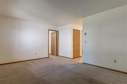 913 Acewood Blvd-103 #103 - Photo 5 of 25