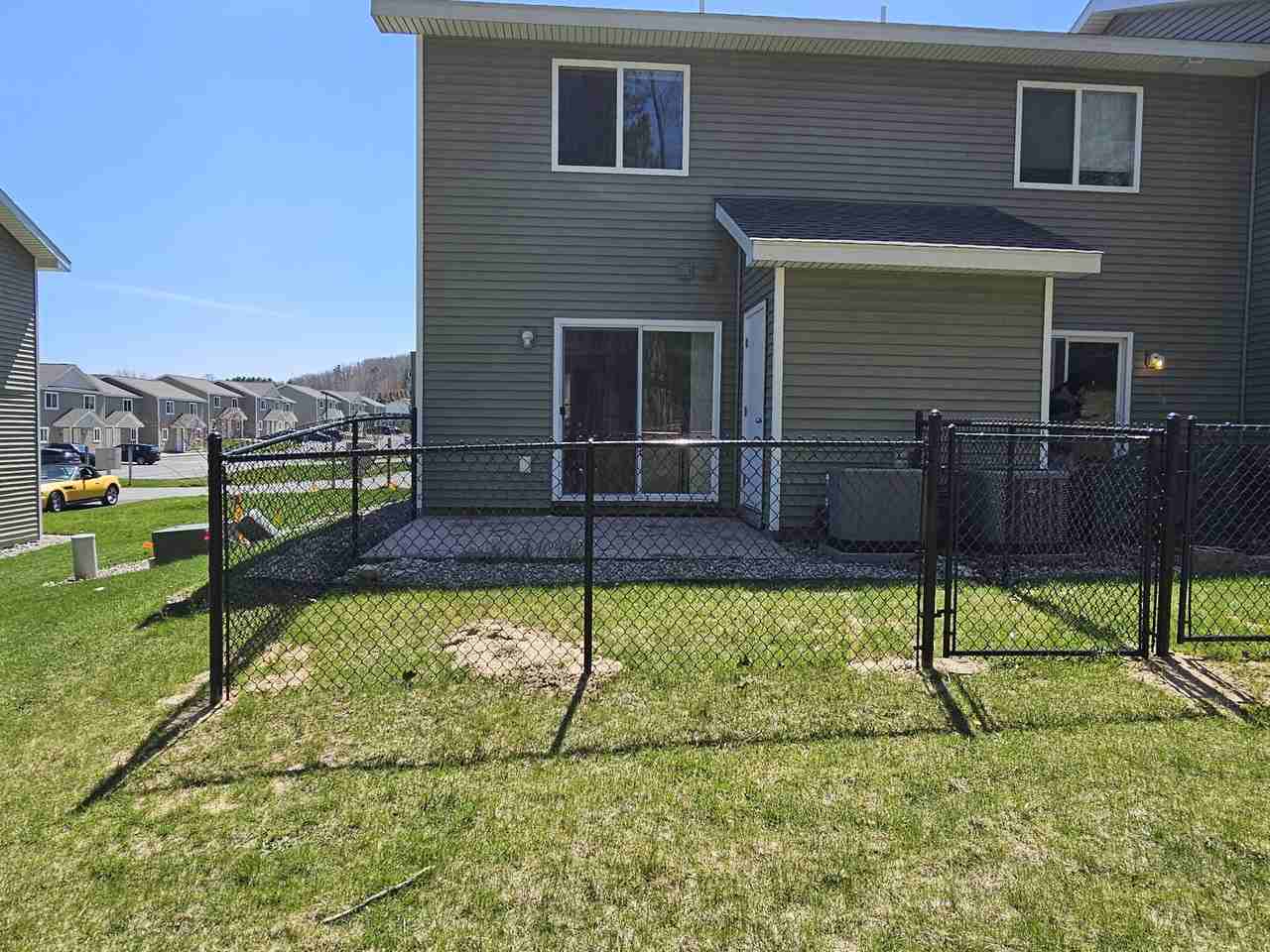 3909 Vale Dr #3909 - Photo 3 of 38