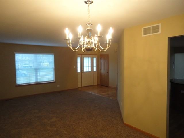 1409 Wood Duck Ln - Photo 3 of 10