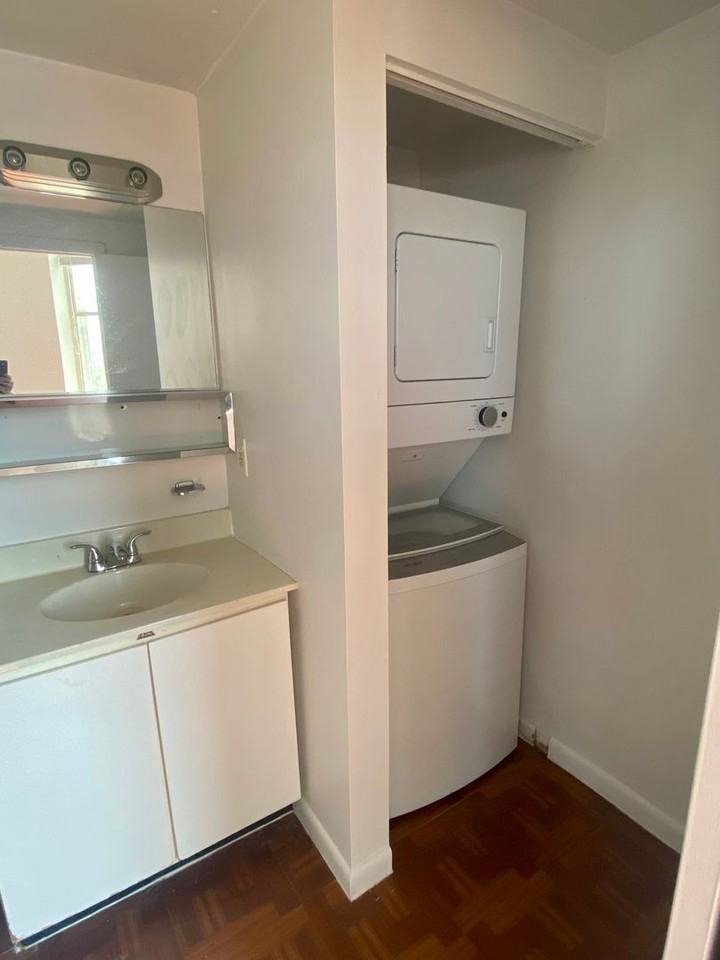311 West Marshall Street - Photo 7 of 21