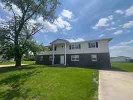 featured image of Circle Dr