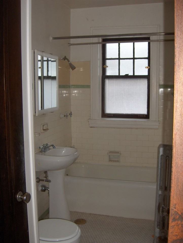 297 - *1317-21 Washington Building* - Photo 6 of 8