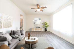 featured image of 1627 E 9th St