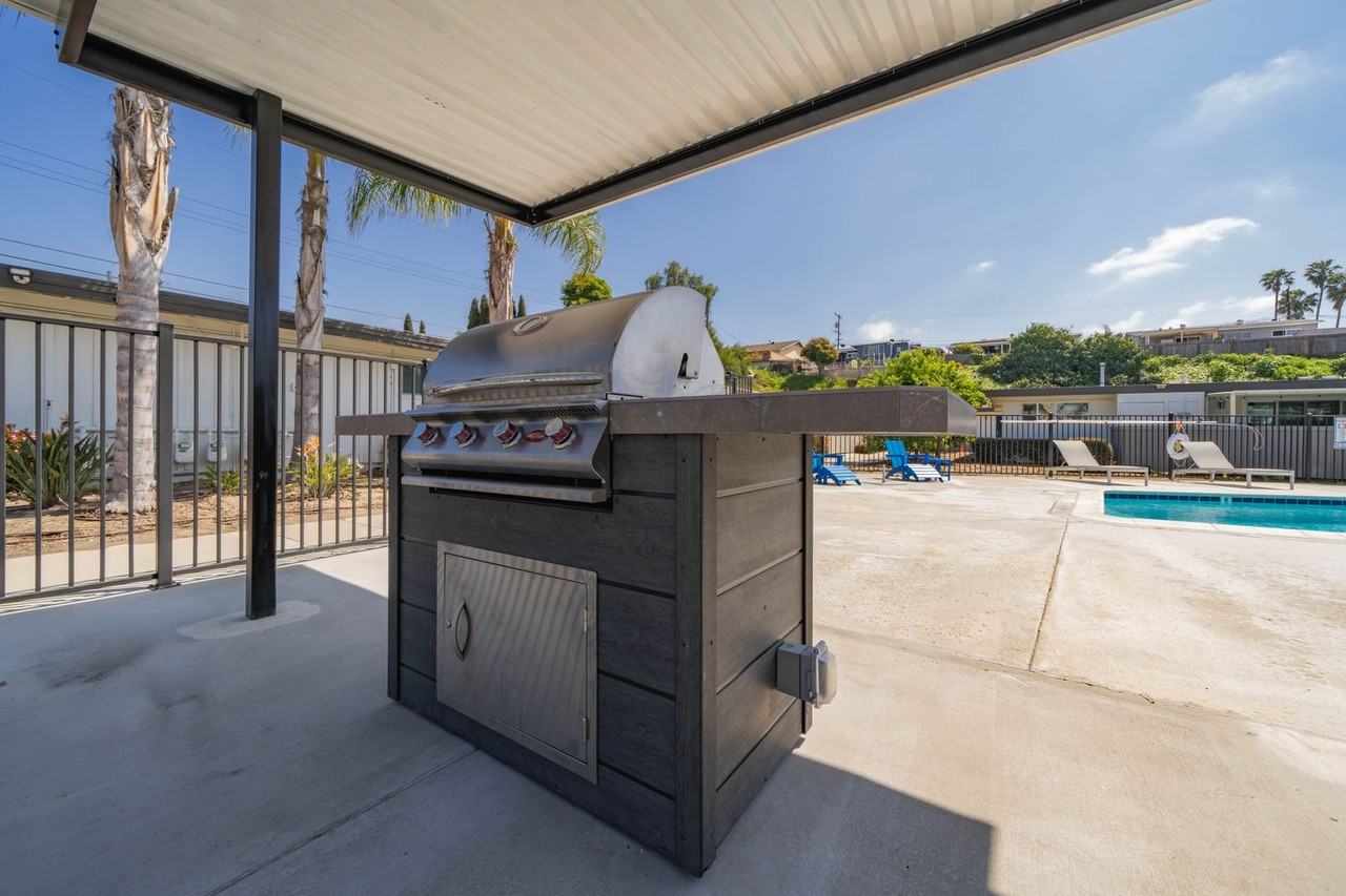 Aloha Village - Photo 6 of 18