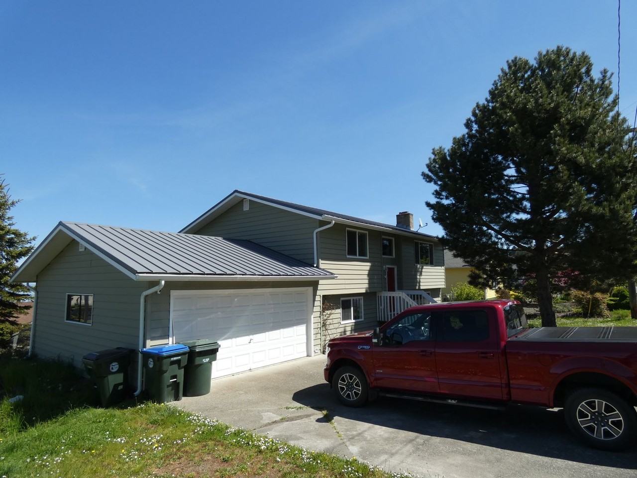 309 Viewcrest Ave - Photo 2 of 50