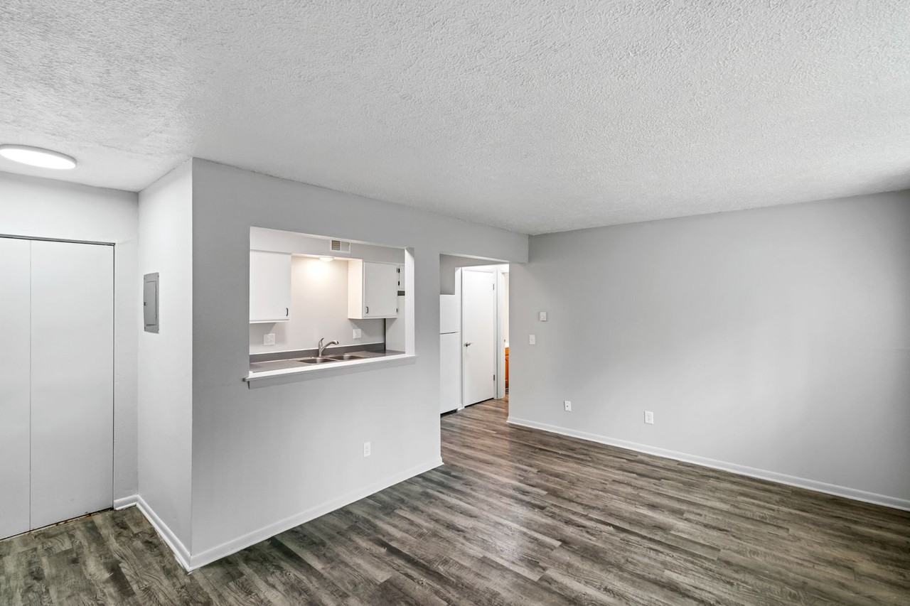 Legend Woods (GL62 LLC) - Photo 5 of 13