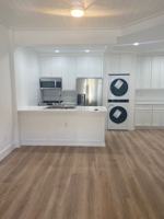 featured image of 921 Marine Dr #121