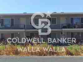 featured image of 1005 Sw Puff Ln