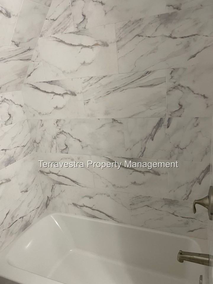 517 N 2nd Street - Photo 2 of 4