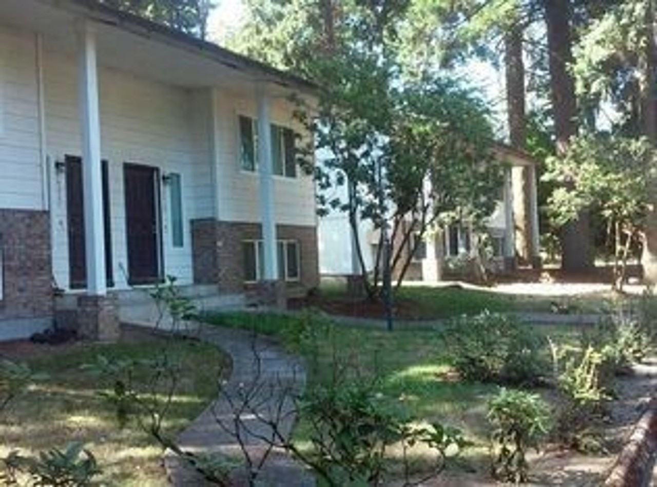 Glisan Street Apartments. GS 16927 Ne Glisan St, Gresham, OR 97230 Apartment for Rent