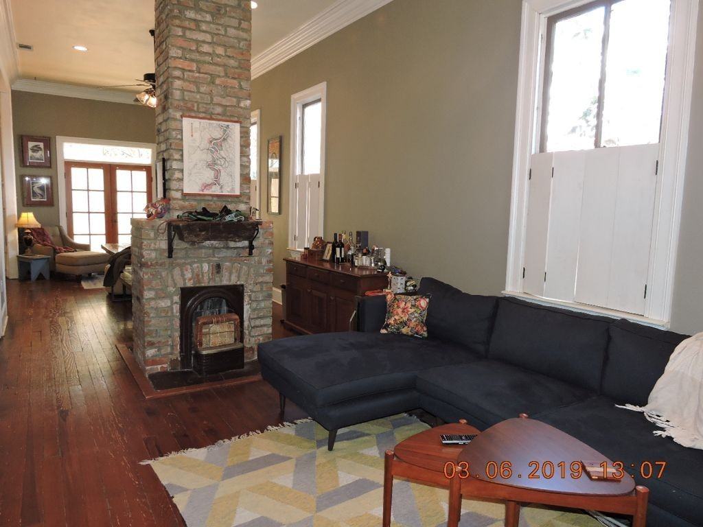 636 Napoleon St - Photo 2 of 10