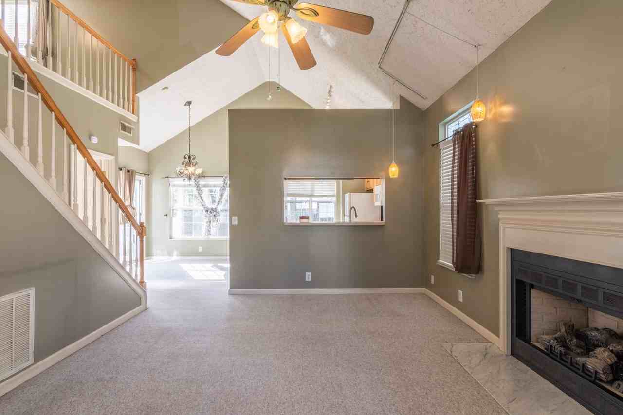 4336 Chesney Glen Dr - Photo 2 of 25