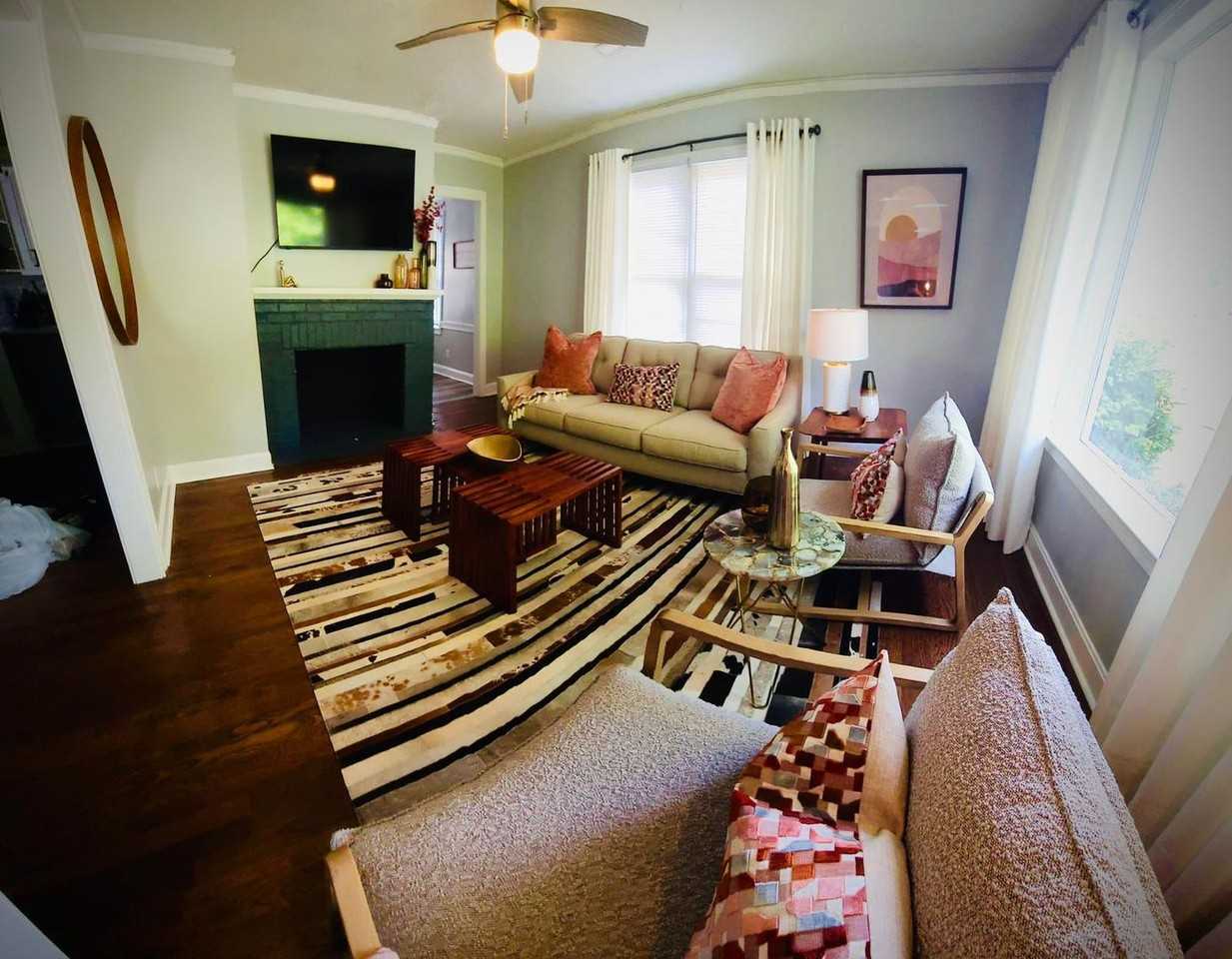 105 Carter St - Photo 4 of 18