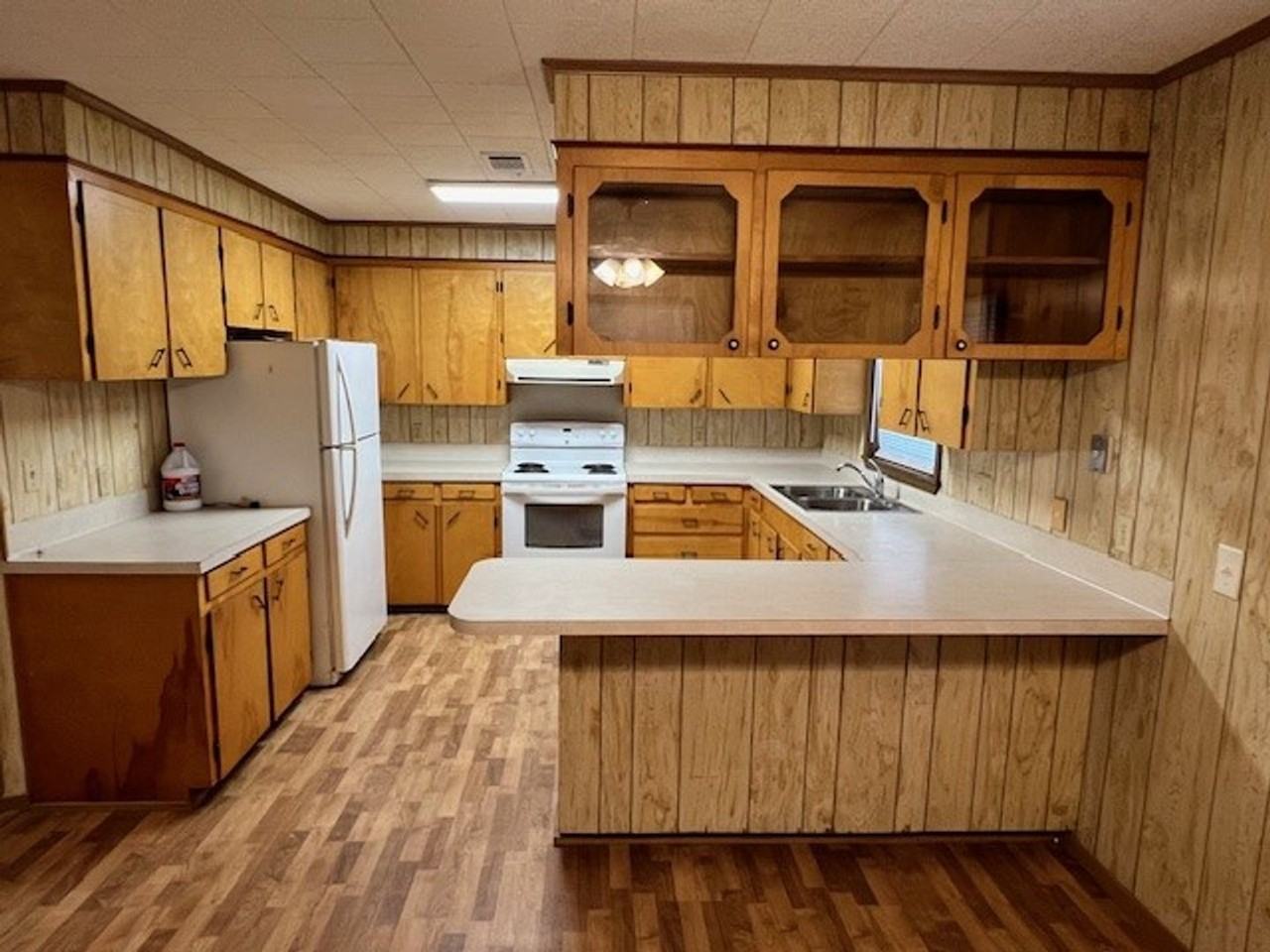 5918 Perry Ln - Photo 5 of 17