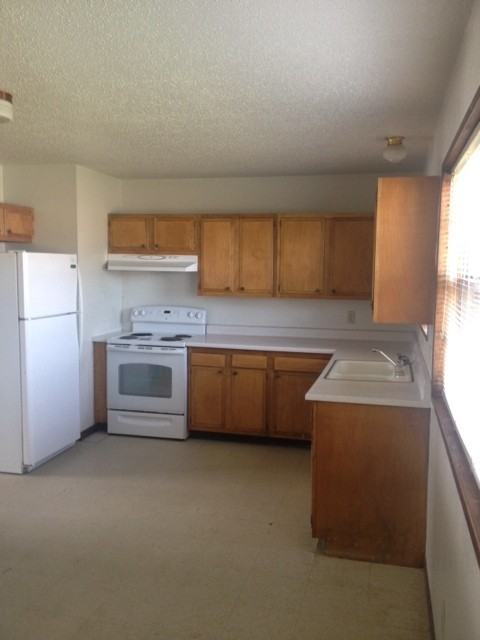 101 Tucker Cir - Photo 3 of 22