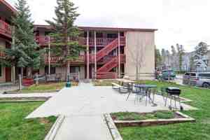 featured image of 214 S Harris St #102
