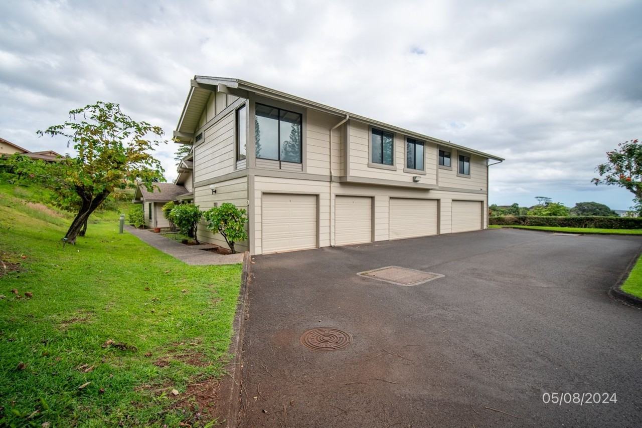 98-1733 Kaahumanu St #B - Photo 2 of 24
