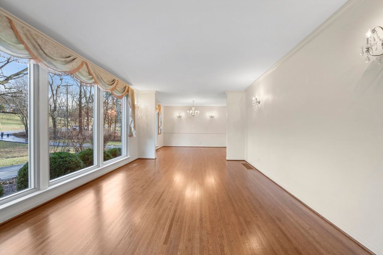 1941 Otter Creek Rd - Photo 3 of 19