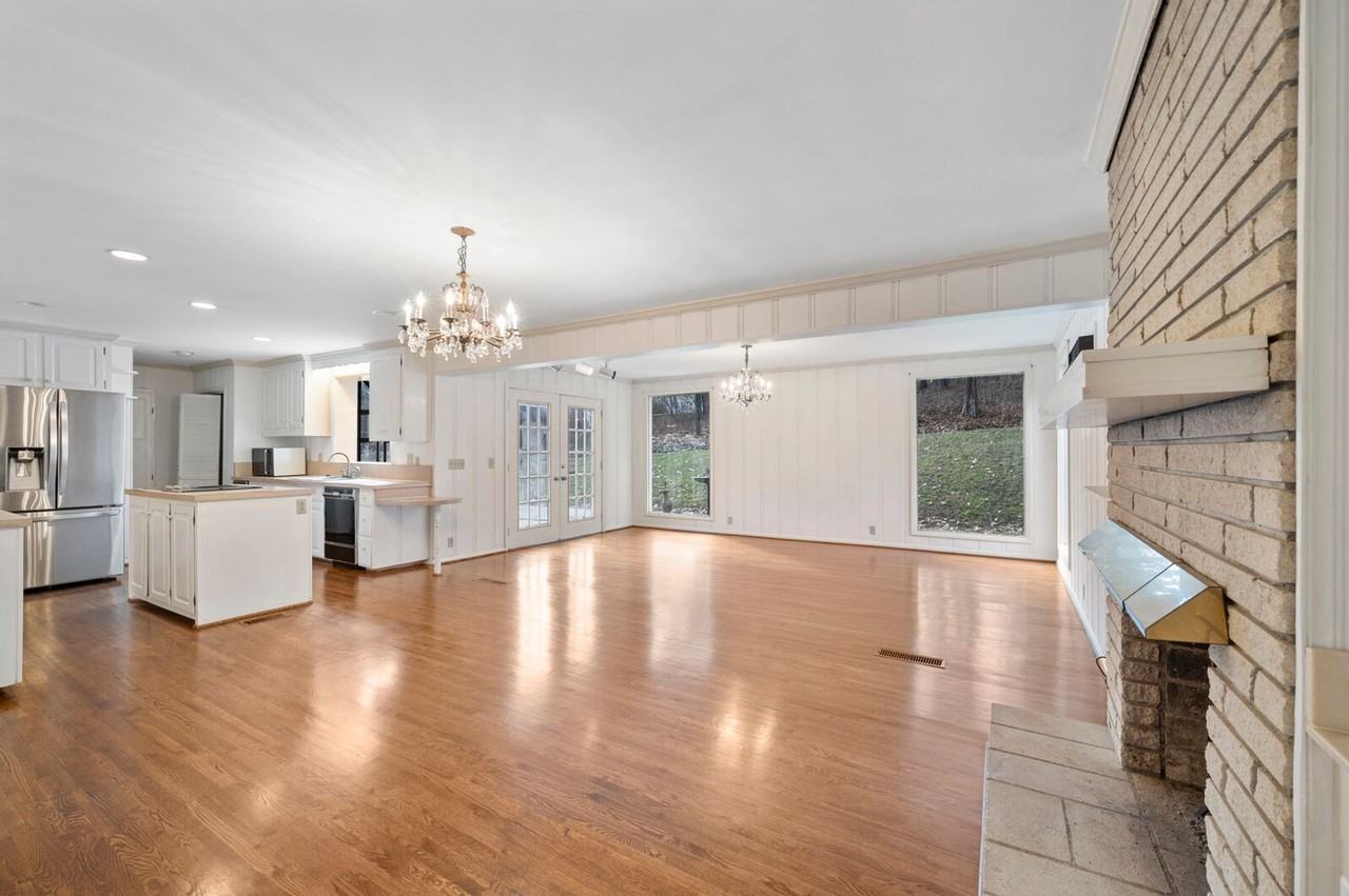 1941 Otter Creek Rd - Photo 4 of 19