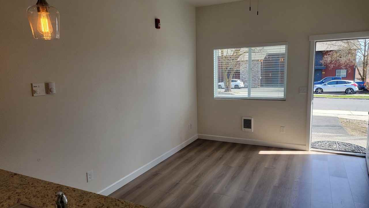 506 3rd Street - Photo 5 of 22