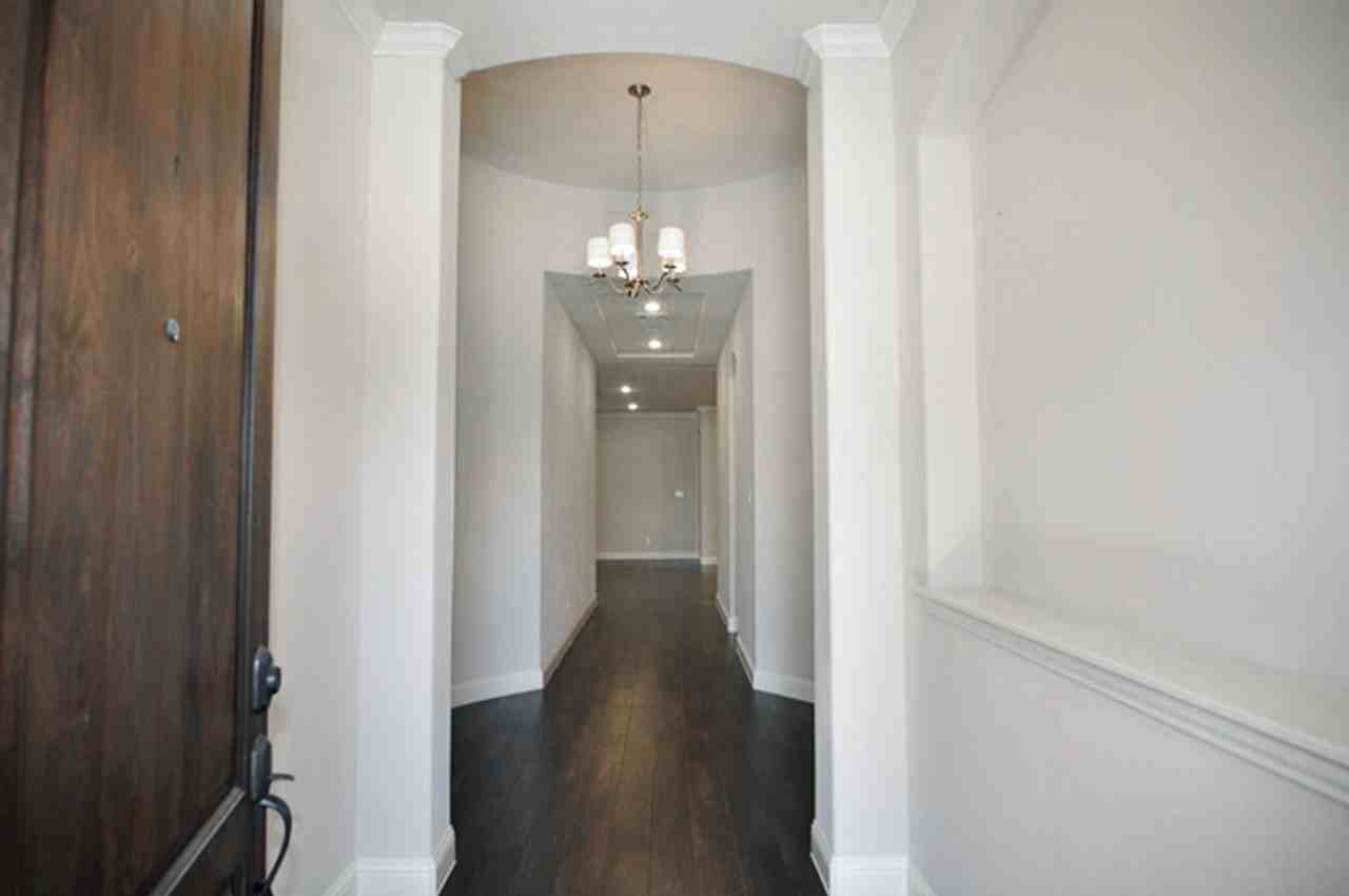 9948 Haversham Dr - Photo 2 of 23