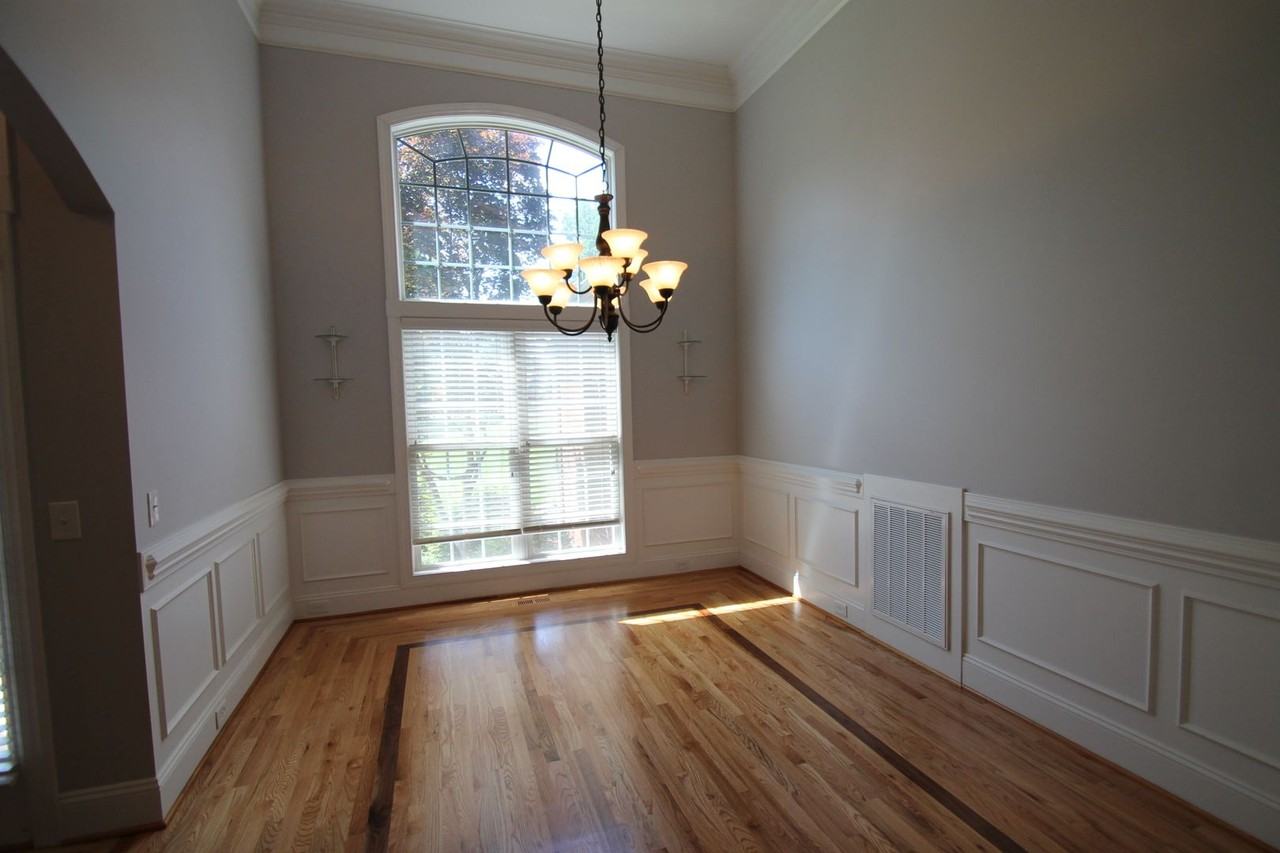 2340 One Iron Dr - Photo 5 of 50