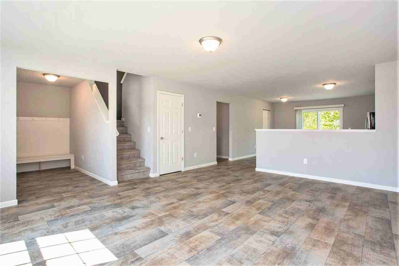 5449 Eagle Glen Dr Sw - Photo 3 of 19