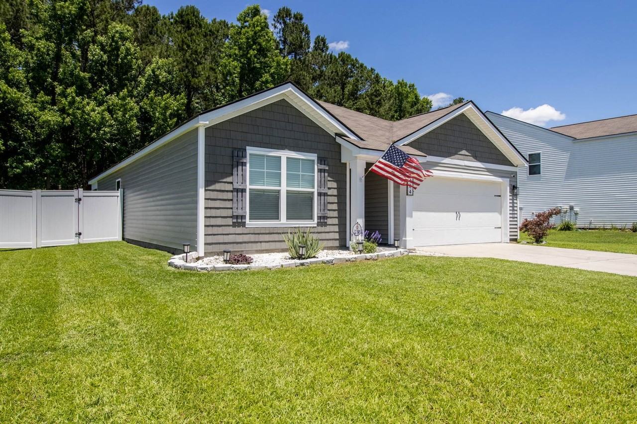 184 Caribbean Village Drive - Photo 3 of 36