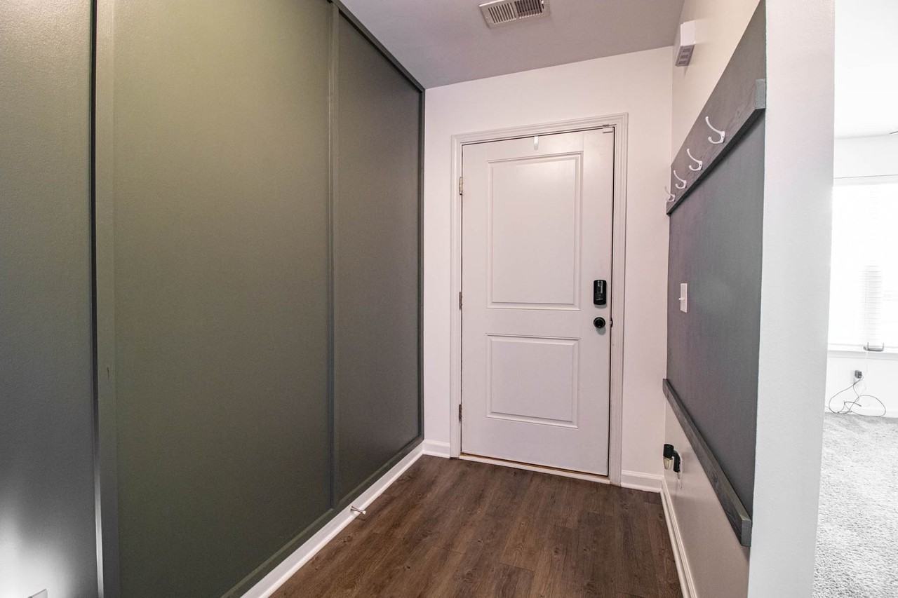 184 Caribbean Village Drive - Photo 5 of 36