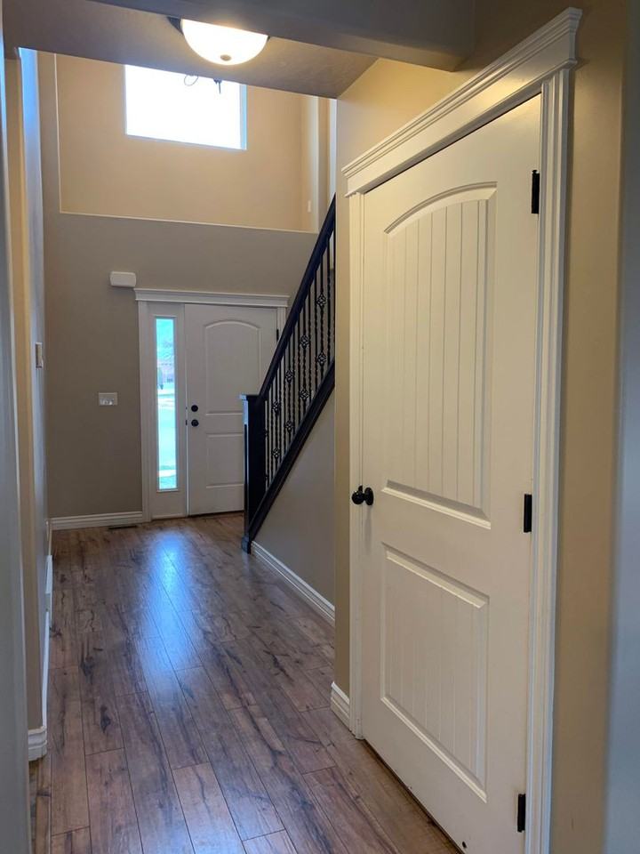 311 N 750 W - Photo 5 of 50