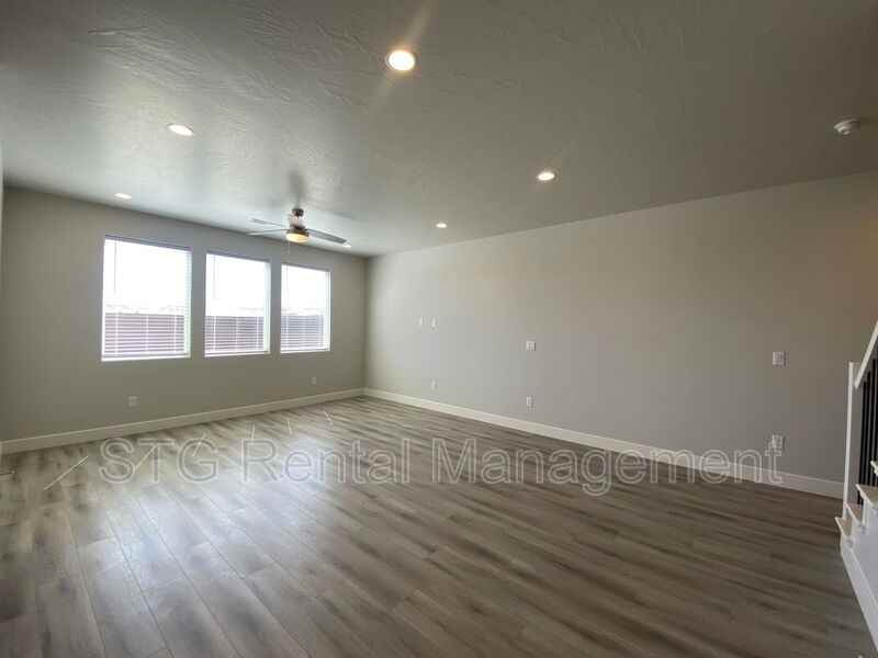 1157 Sw - Photo 7 of 35