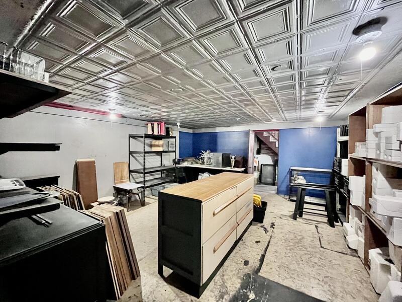 3411 California Ave - Photo 6 of 15