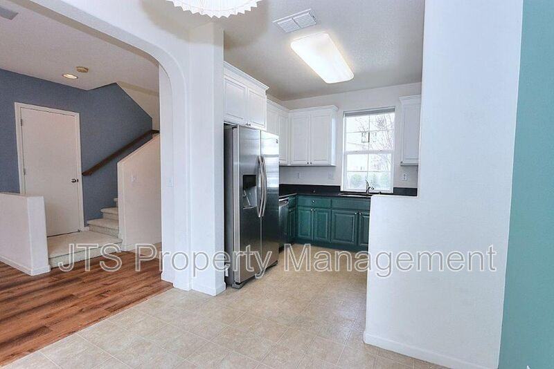 10921 Oakham Dr - Photo 6 of 38