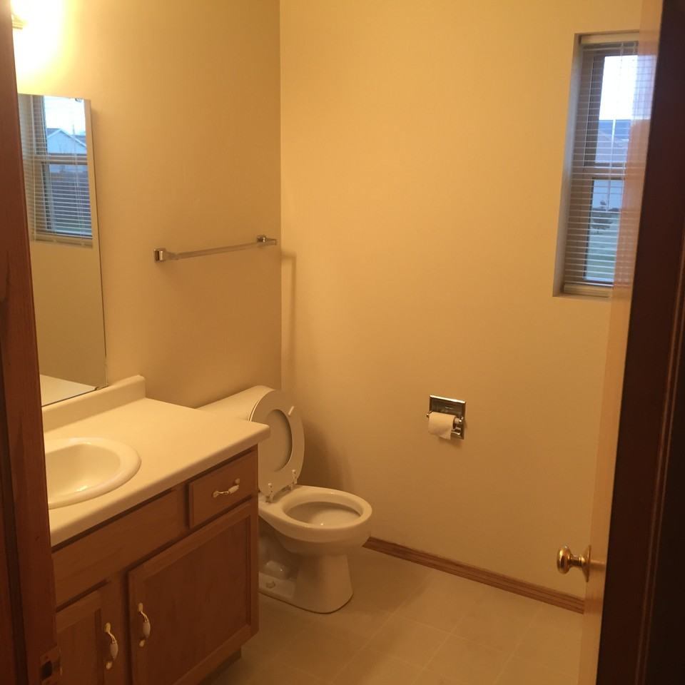 306 Highview Dr. - Photo 3 of 10