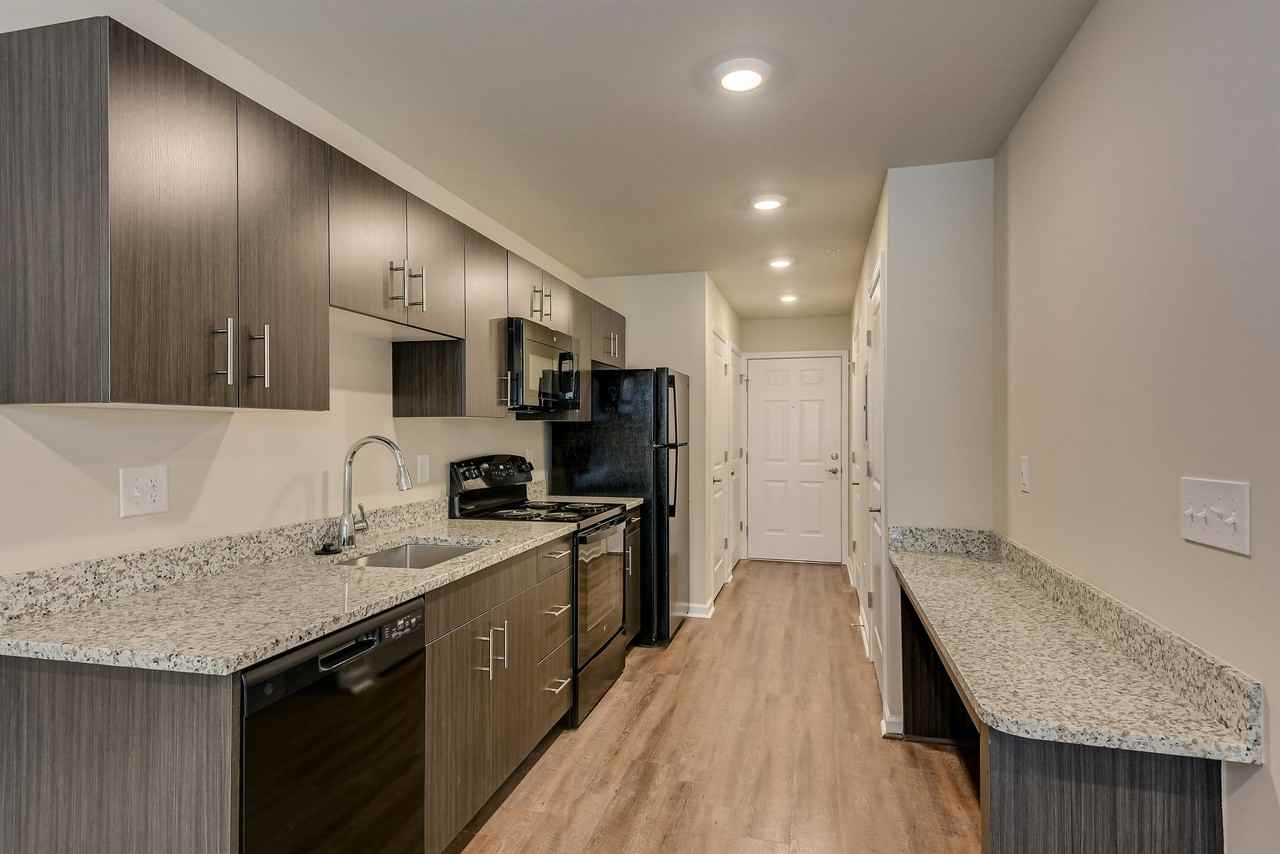 Woodberry Apartments - Photo 2 of 49