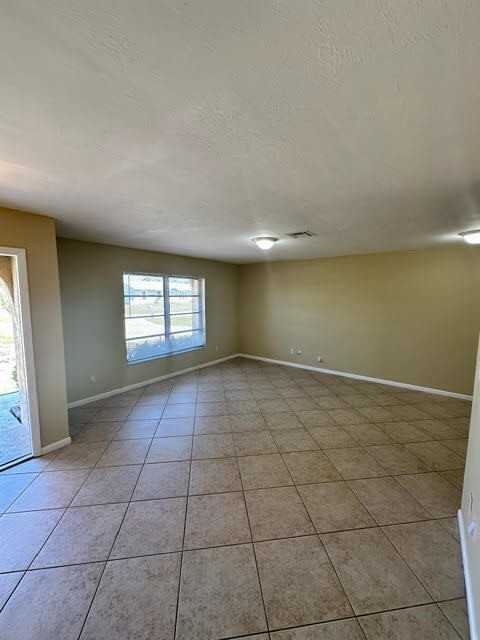 3620 Southwest 7th Place - Photo 2 of 15