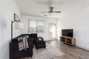 featured image of 2222 W Frye Rd