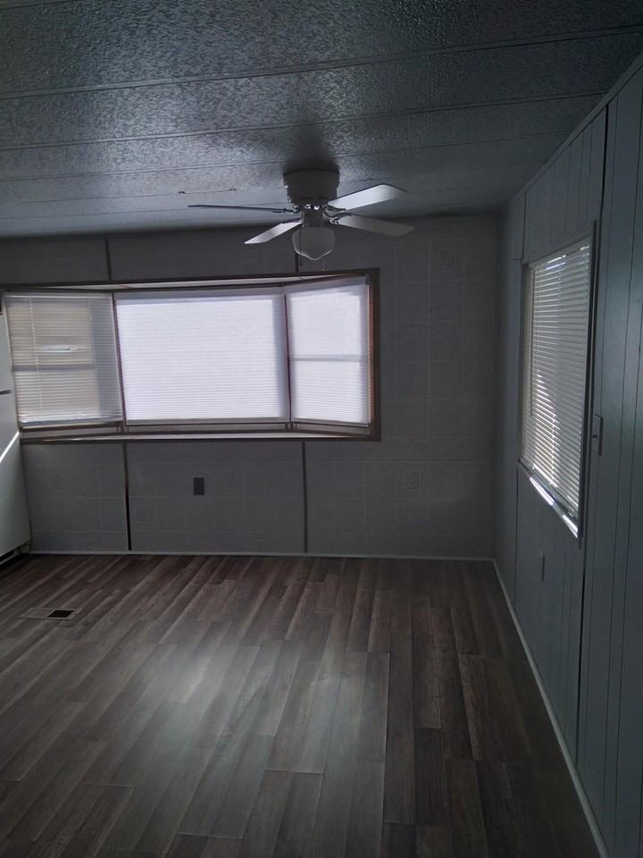 Central Avenue MHC - Photo 3 of 19