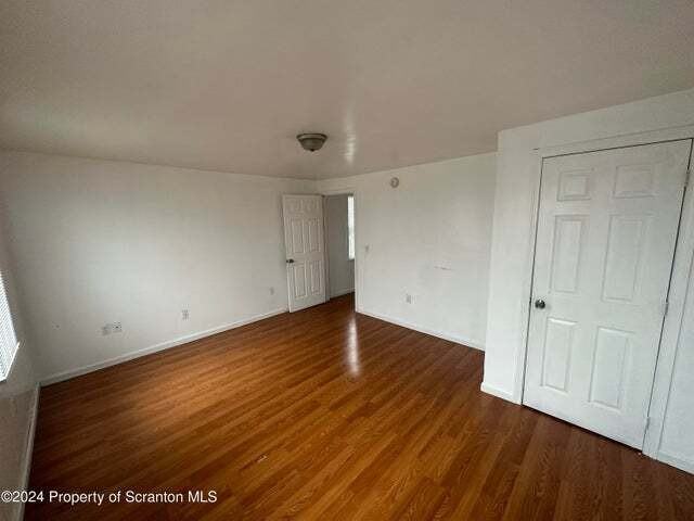 30 Simon Block Ave - Photo 6 of 12