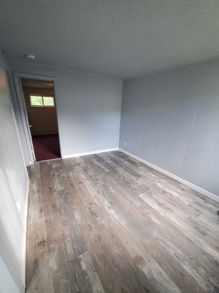 305 West Main Street - Photo 2 of 20