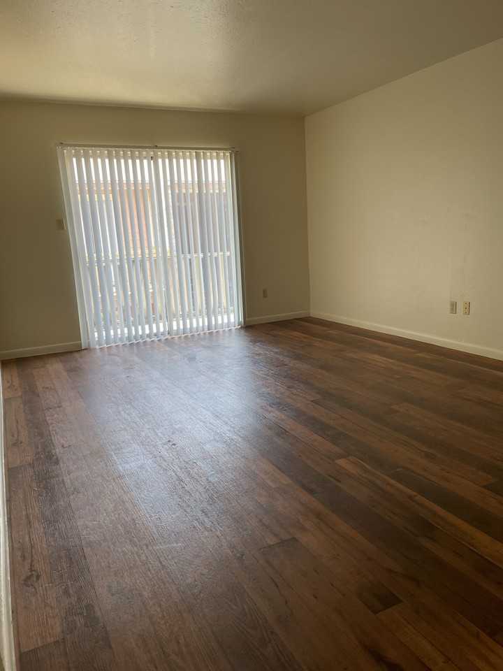 Villages on Sunset - Photo 7 of 50