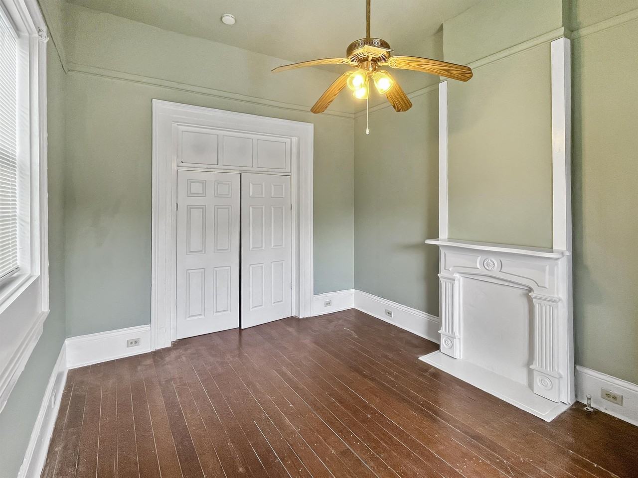 2327 Ursulines Avenue - Photo 3 of 16