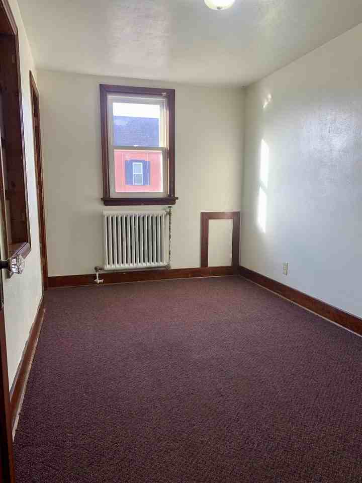 1719 3rd Avenue East - Photo 5 of 7